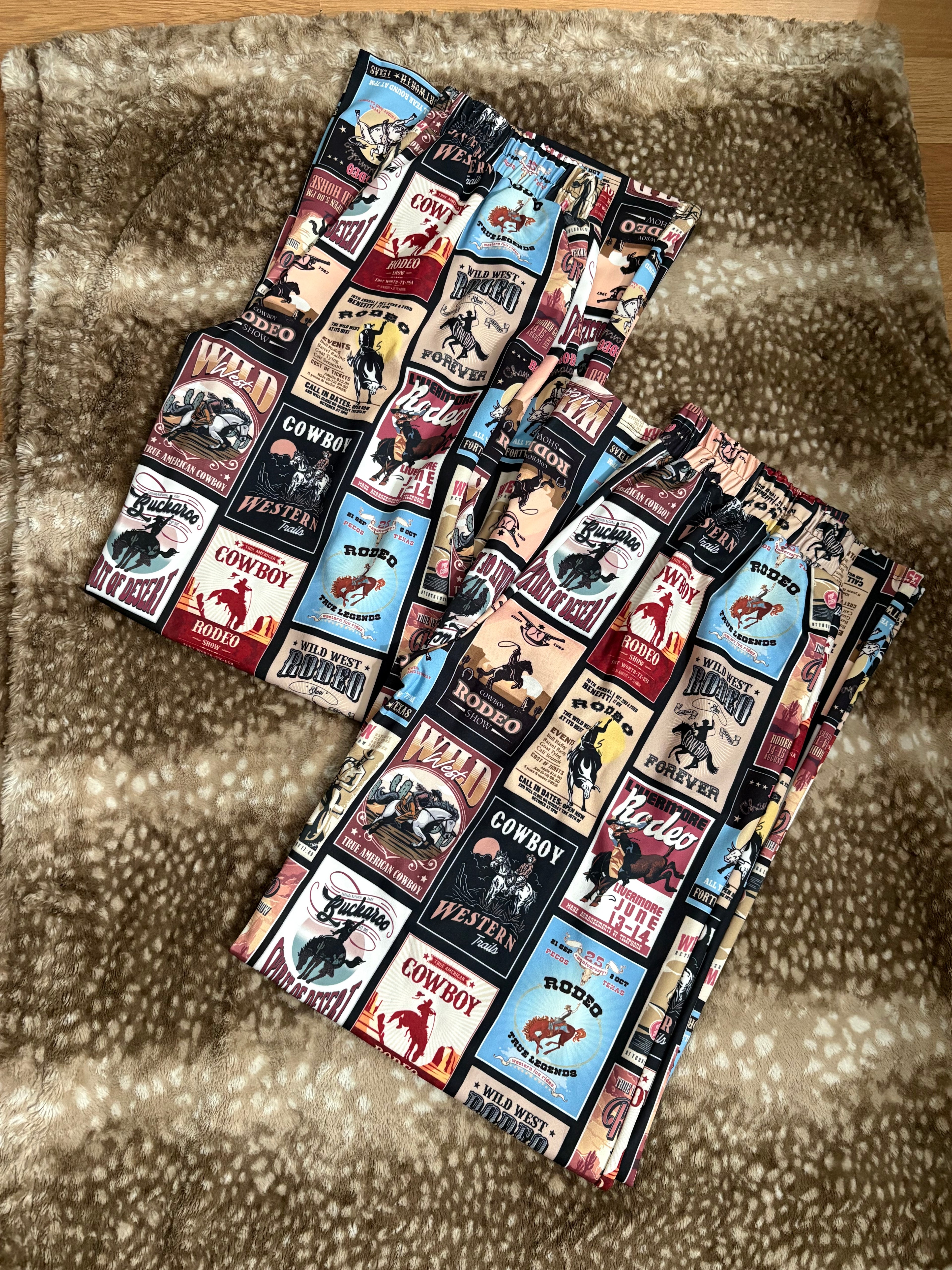 Poster pants